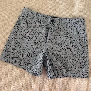 Banana republic blue patterned shorts!